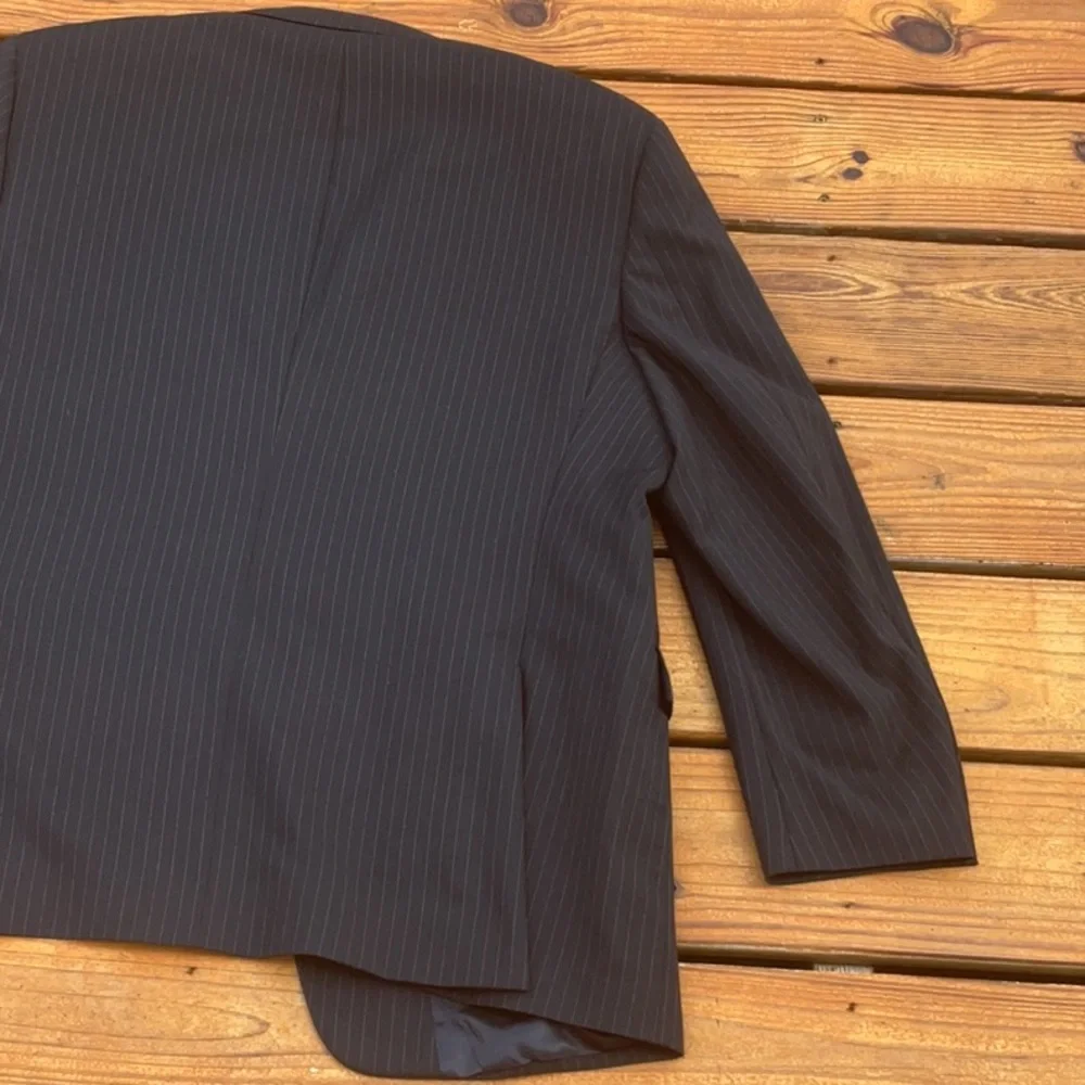 Kenneth Cole Reaction Wool 4 Button Black/Gray Pinstripe Suit Jacket Size Large - Picture 13 of 16